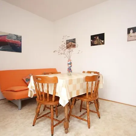 Apartment Apartments By The Sea Poljana, Ugljan - 8505 Preko